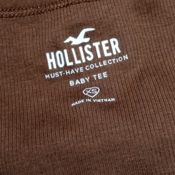 Hollister brown long sleeve crop top 🤎 - Picture 2 of 6